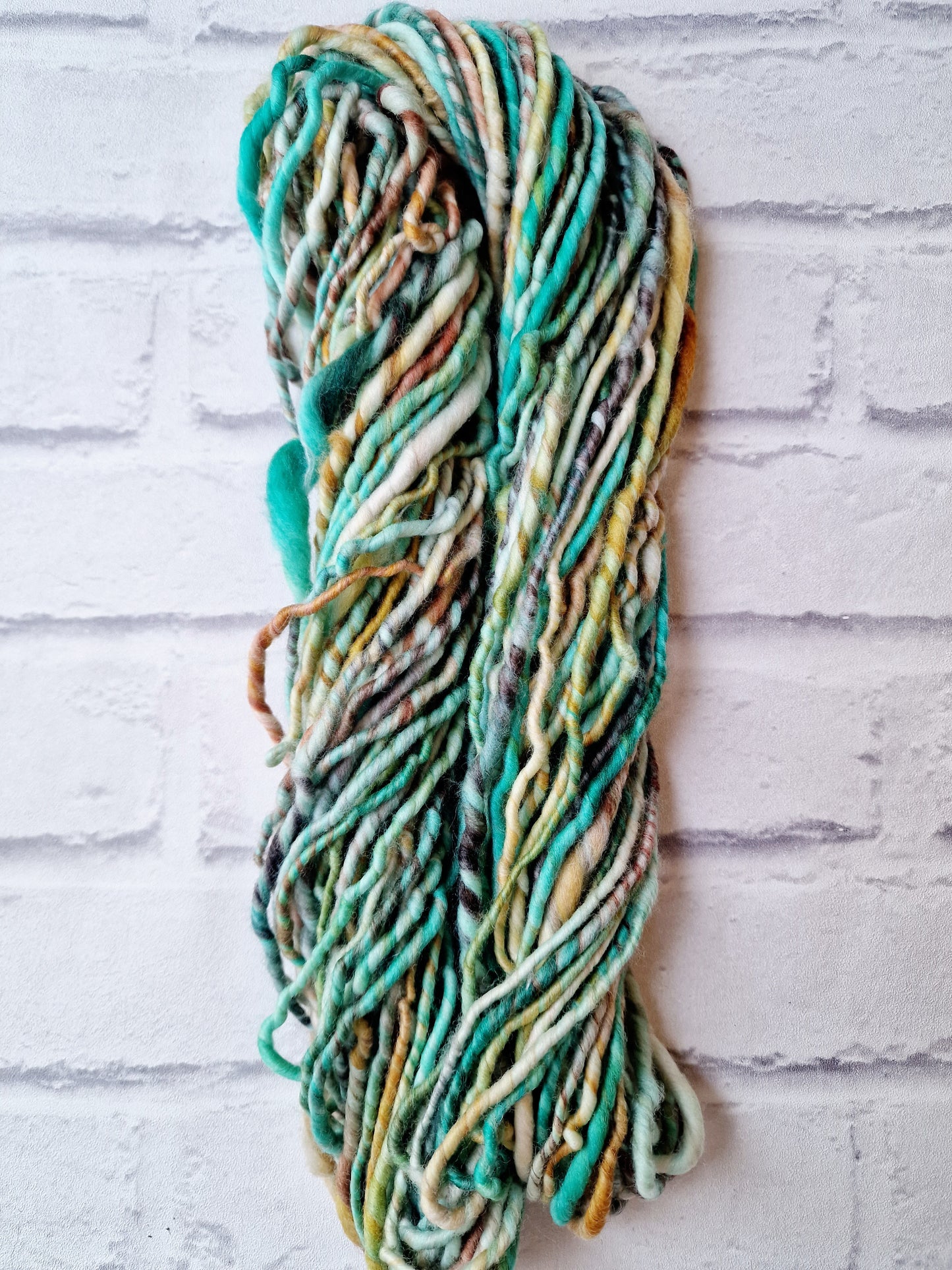 #0011 - Handspun Art Yarn