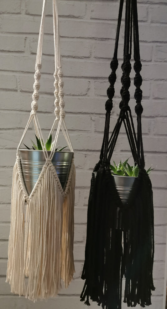 Macrame Plant Hanger - Fringed